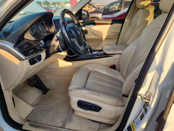 2015 BMW X5 xDrive50i