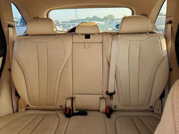 2015 BMW X5 xDrive50i