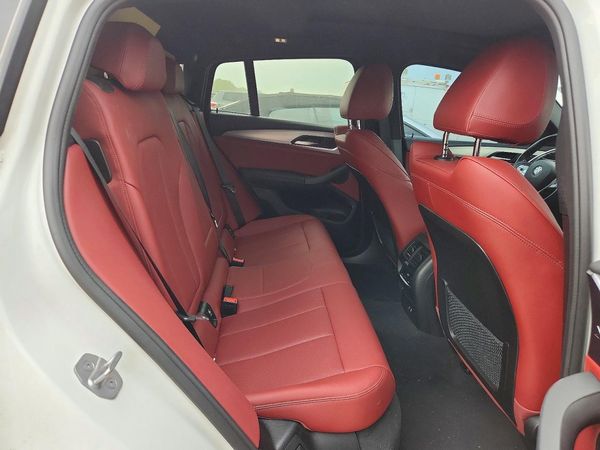2022 BMW X4 xDrive30i