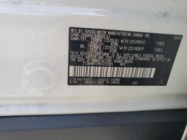2024 TOYOTA RAV4 XLE
