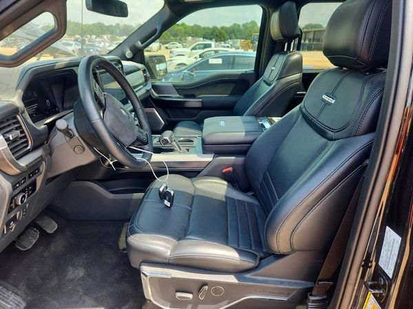 2024 FORD F150