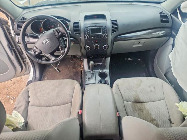 2012 KIA SORENTO GL(Middle-low grade)
