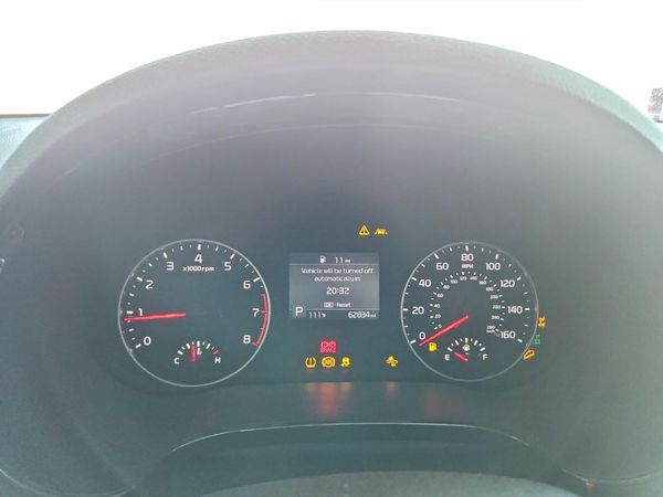 2022 KIA SELTOS EX