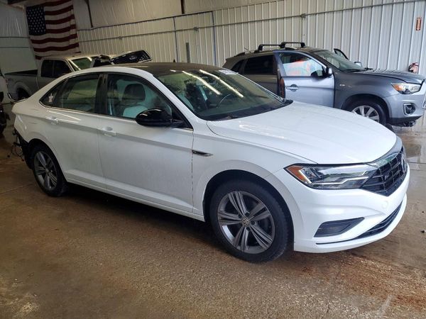 2019 VOLKSWAGEN JETTA S, SE, R-Line