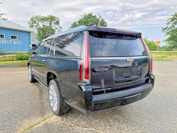 2020 CADILLAC ESCALADE ESV Platinum