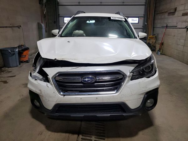 2019 SUBARU OUTBACK Limited+ES