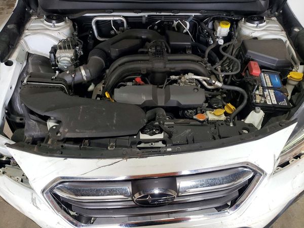 2019 SUBARU OUTBACK Limited+ES