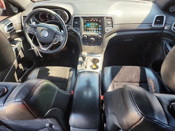2017 JEEP GRAND CHEROKEE LAREDO 4X4