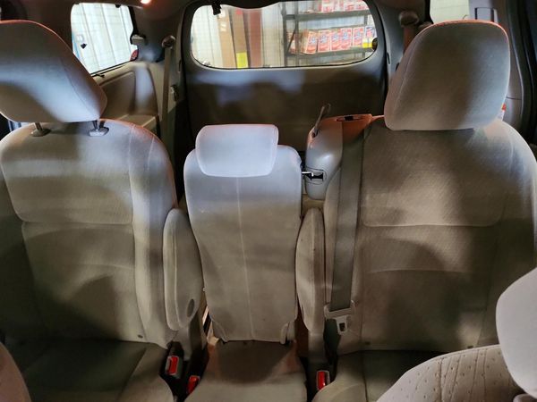 2015 TOYOTA SIENNA