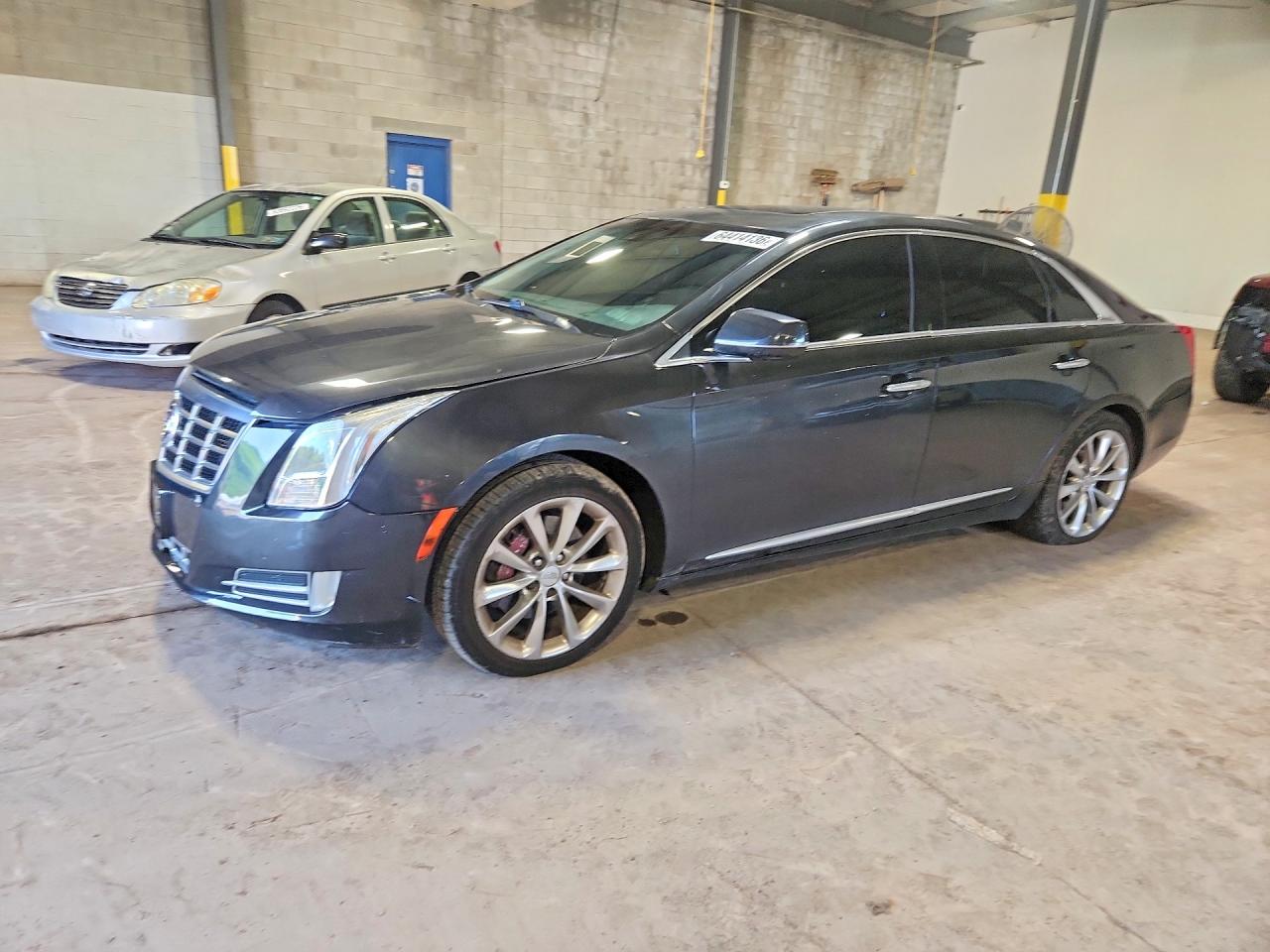 2014 CADILLAC XTS Luxury