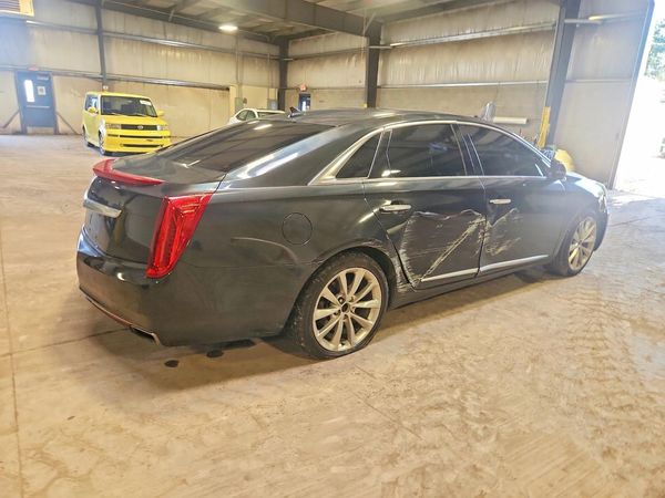 2014 CADILLAC XTS Luxury