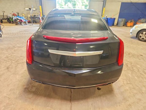 2014 CADILLAC XTS Luxury