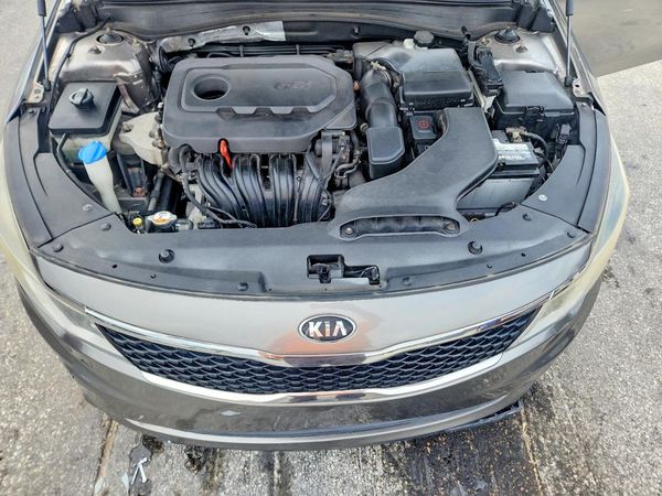 2016 KIA OPTIMA GL