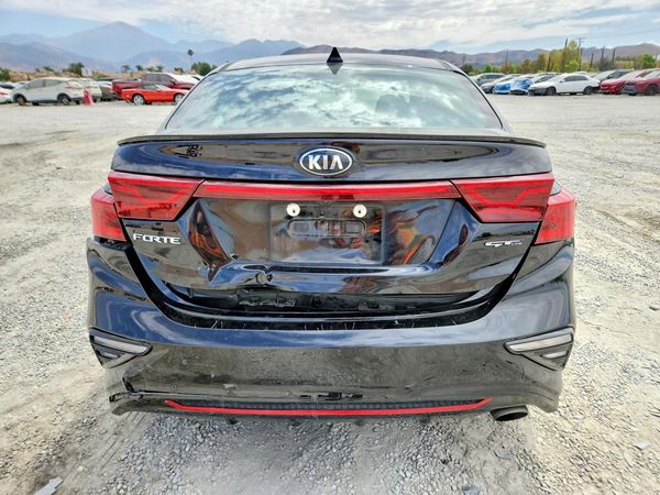 2020 KIA FORTE GT Line