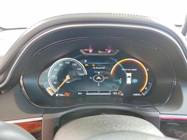 2023 GENESIS GV70