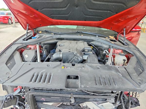 2023 GENESIS GV70