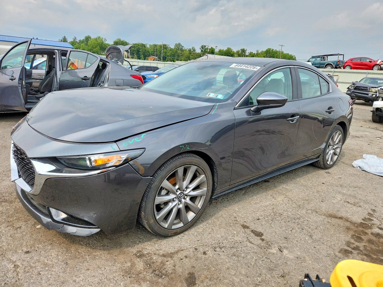 2019 MAZDA 3