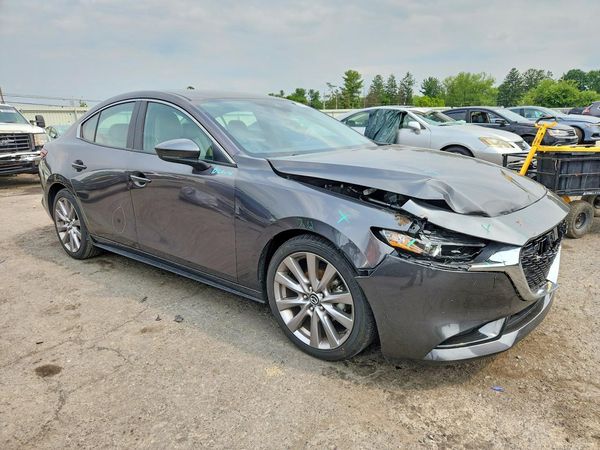 2019 MAZDA 3