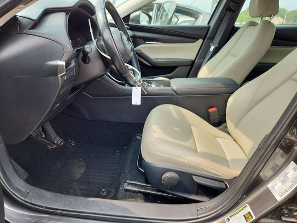 2019 MAZDA 3