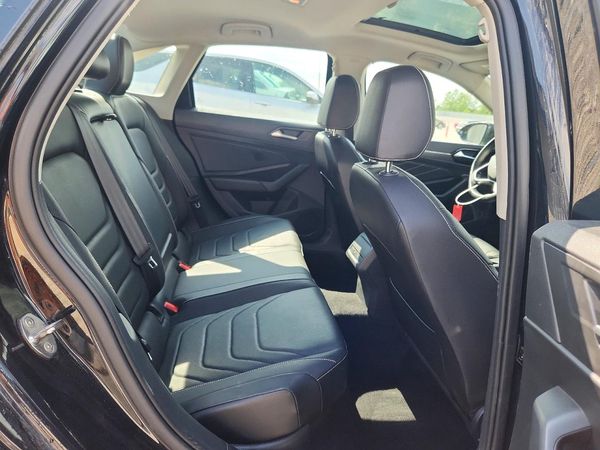 2022 VOLKSWAGEN JETTA SEL