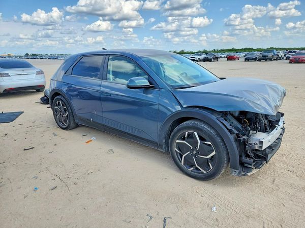 2024 HYUNDAI IONIQ SEL