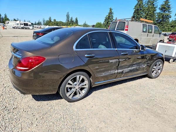 2016 MERCEDES-BENZ C C300-4M
