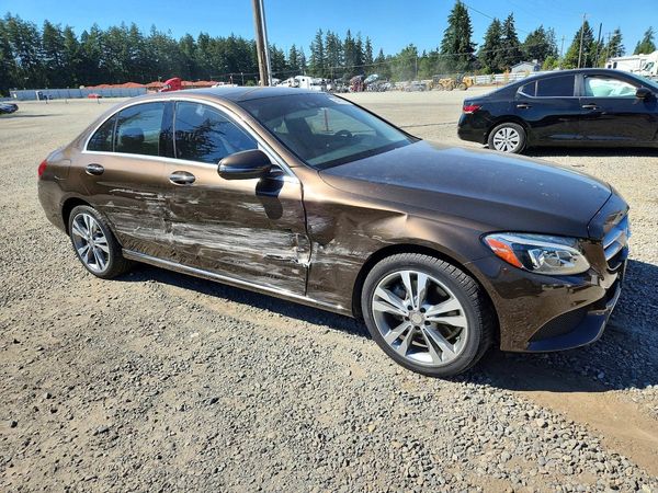 2016 MERCEDES-BENZ C C300-4M