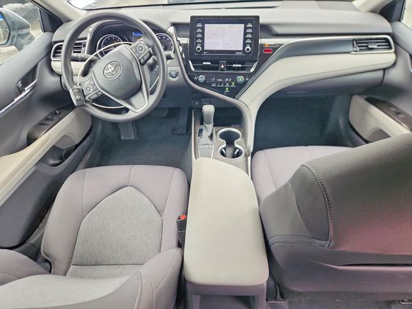 2024 TOYOTA CAMRY