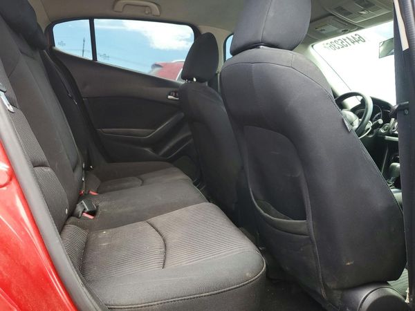2016 MAZDA 3