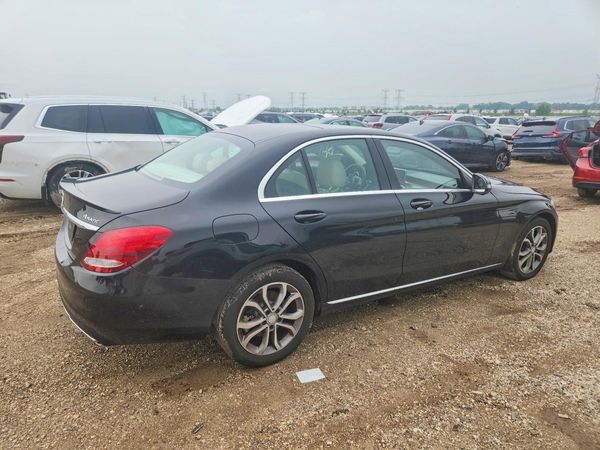 2016 MERCEDES-BENZ C C300-4M