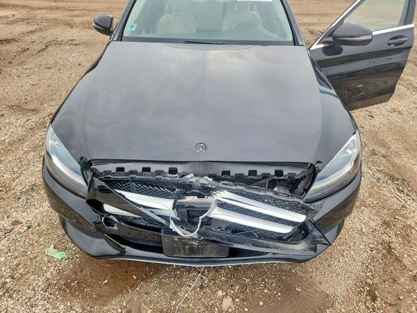 2016 MERCEDES-BENZ C C300-4M