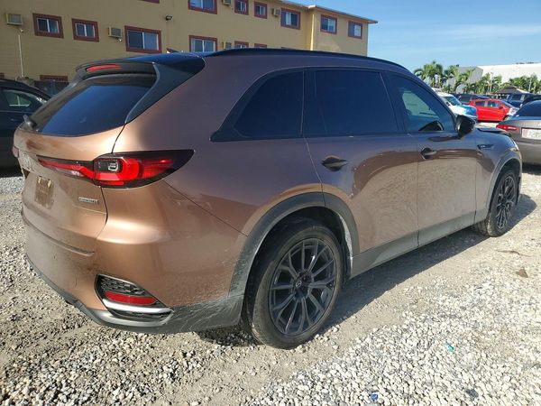 2025 MAZDA CX-70