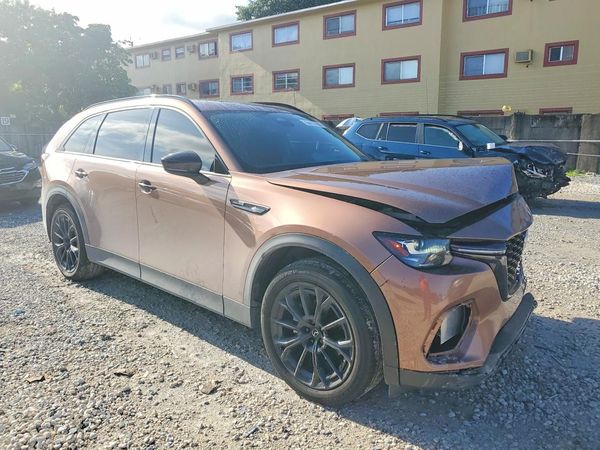 2025 MAZDA CX-70