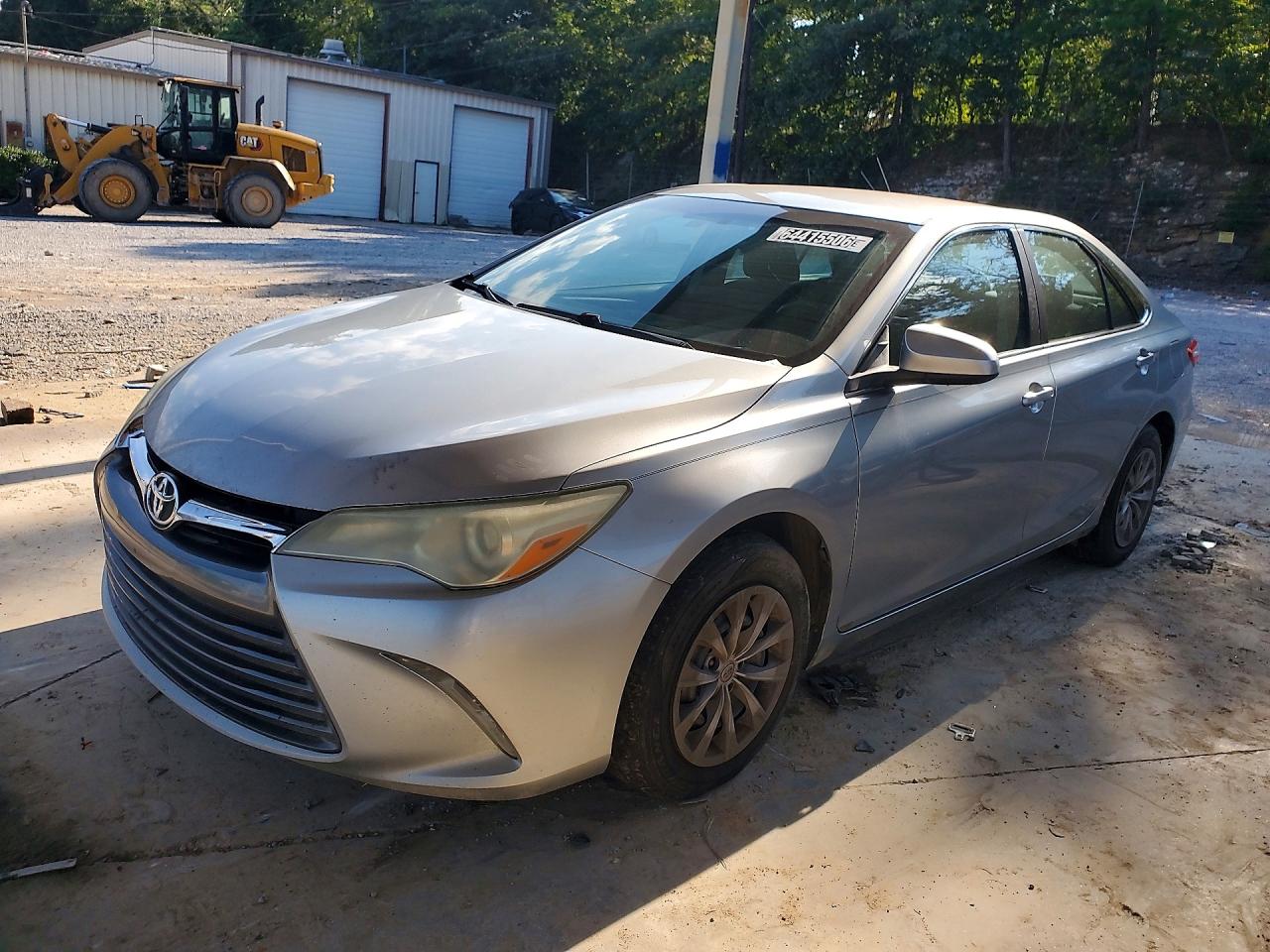 2016 TOYOTA CAMRY