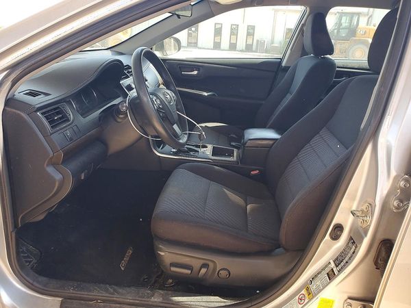 2016 TOYOTA CAMRY