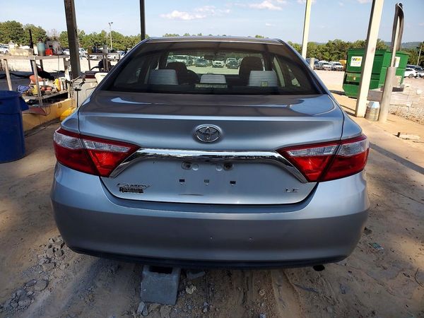 2016 TOYOTA CAMRY