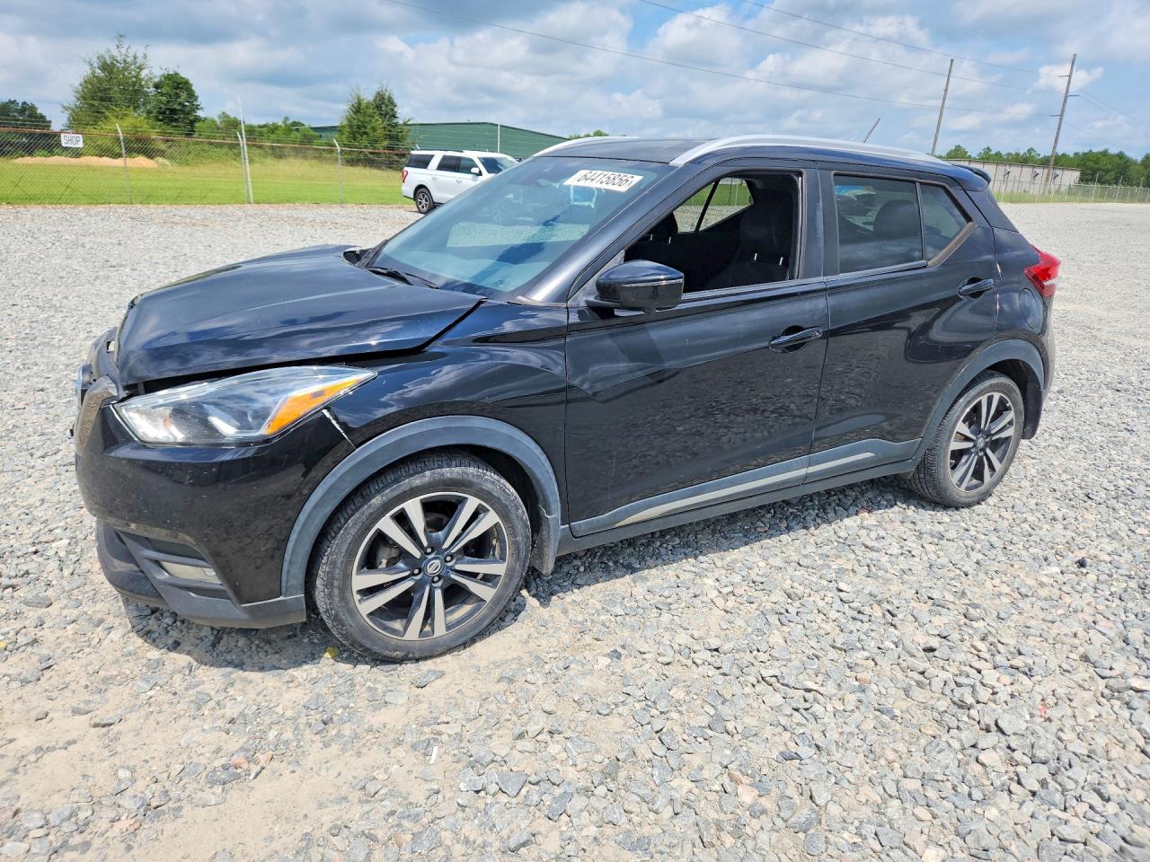 2020 NISSAN KICKS