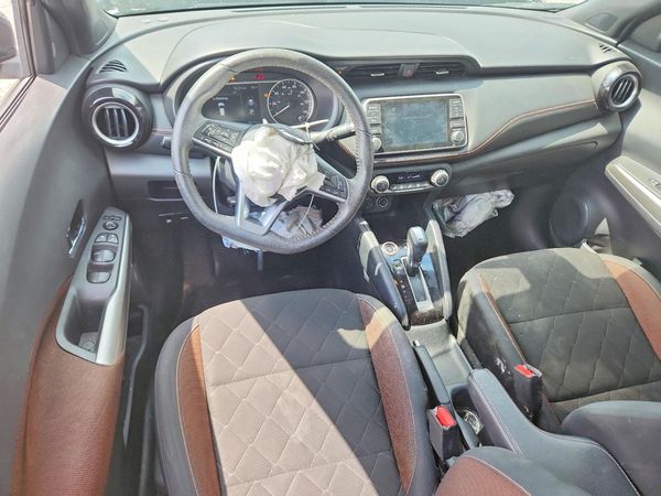 2020 NISSAN KICKS