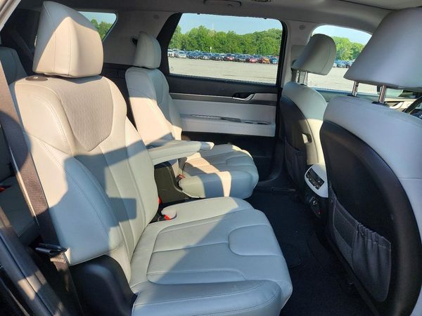 2021 HYUNDAI PALISADE SEL w/ Premium Pkg