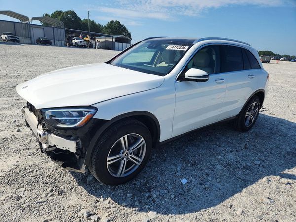 2022 MERCEDES-BENZ GLC GLC300