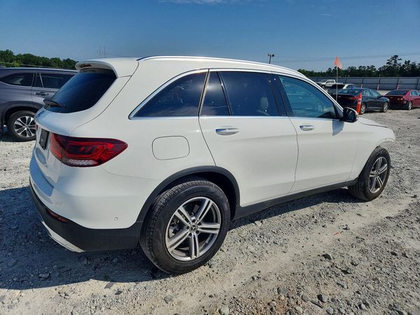 2022 MERCEDES-BENZ GLC GLC300