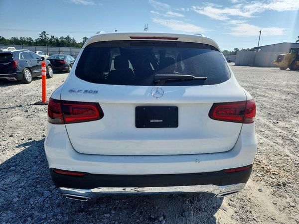 2022 MERCEDES-BENZ GLC GLC300