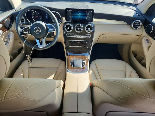 2022 MERCEDES-BENZ GLC GLC300