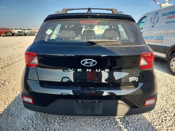 2022 HYUNDAI VENUE SEL & Limited