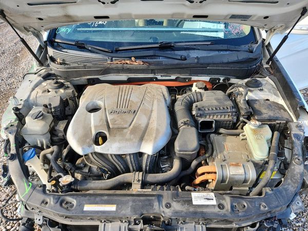 2012 HYUNDAI SONATA Middle level