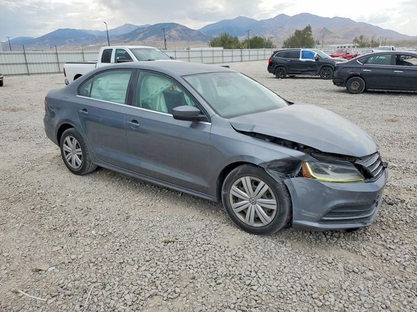 2017 VOLKSWAGEN JETTA