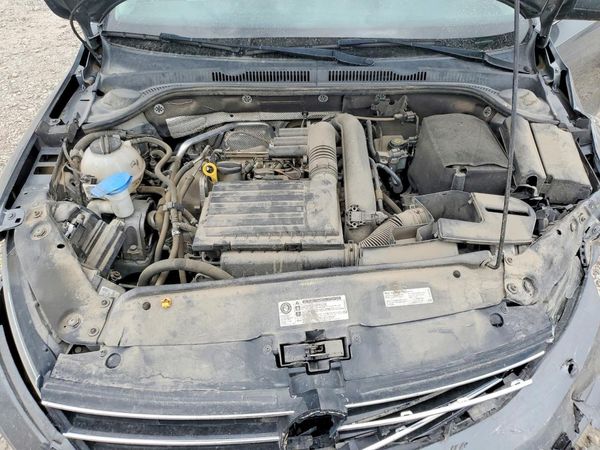 2017 VOLKSWAGEN JETTA