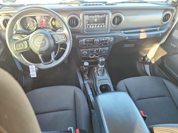 2023 JEEP WRANGLER