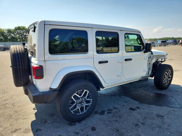 2026 JEEP WRANGLER 4-DOOR SAHARA
