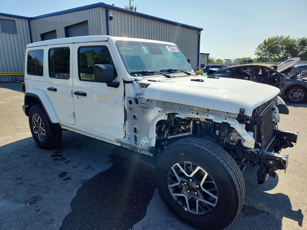 2026 JEEP WRANGLER 4-DOOR SAHARA